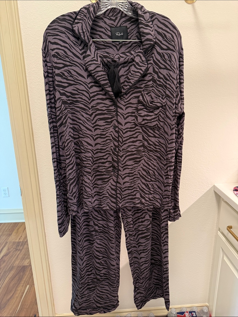 RailsGrey and Black Zebra-Print Pajama Set